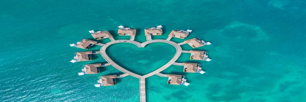 Discover The Top 5 Most Romantic Honeymoon Suites in the Caribbean